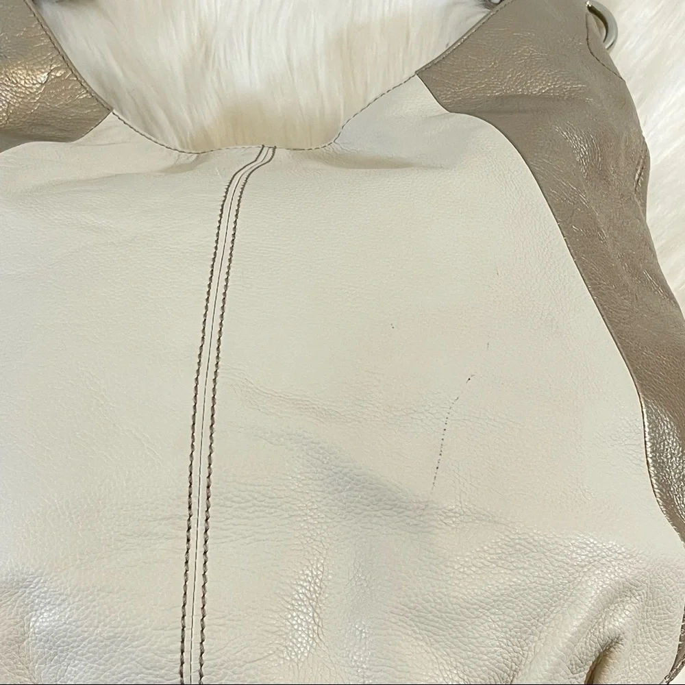 Leather Metallic Silver/Beige Hobo Shoulder Bag